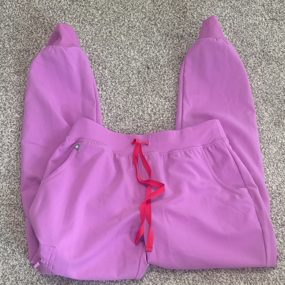 Zamora high waisted pink cloud figs joggers scrubs